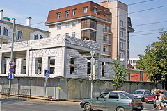дом Аксенова