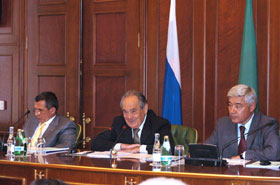 в Кремле