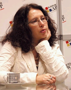 СЛАВНИКОВА